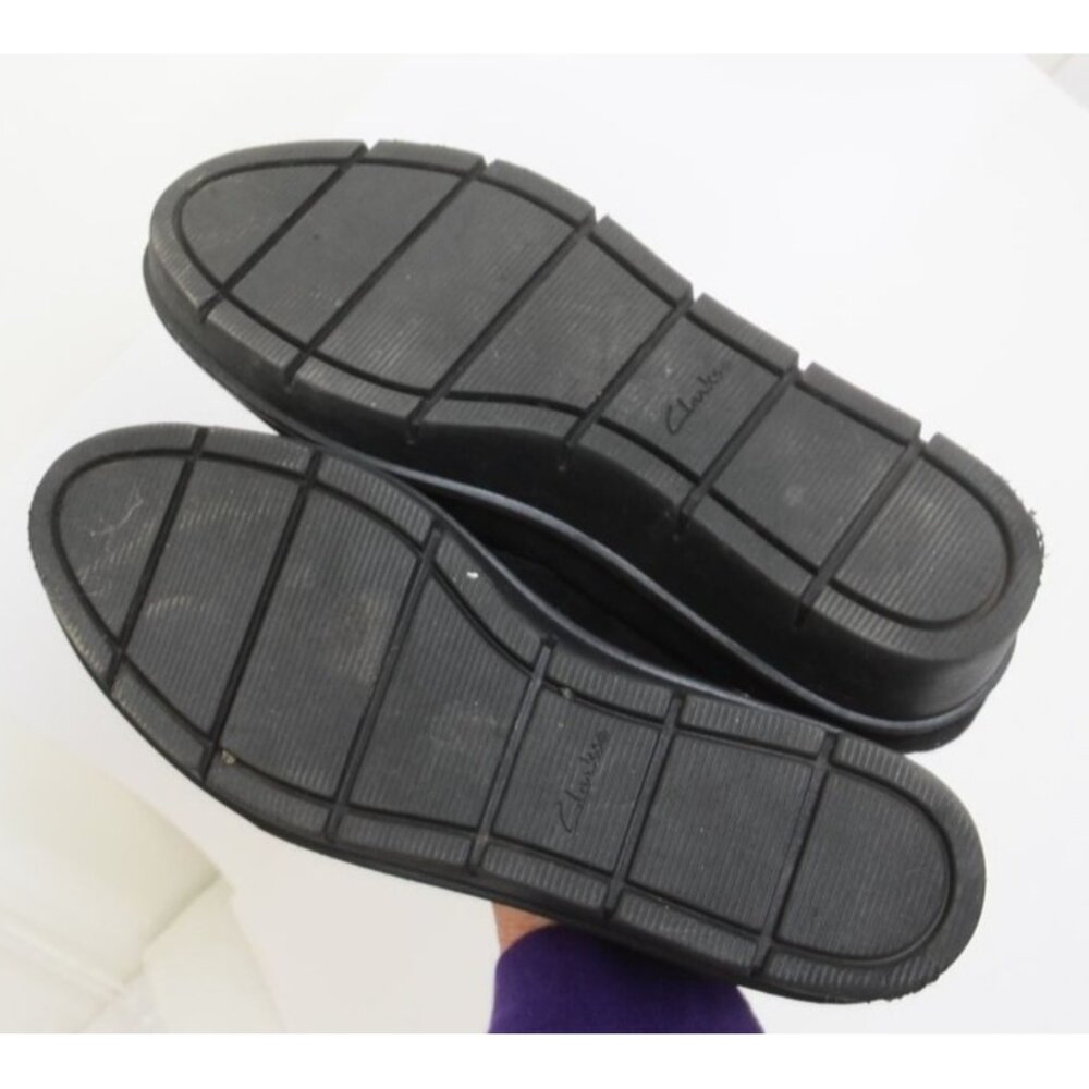 Clarks Women's 8 Airabell Slip On Tassle Loafer Black Suede Wedge Platform - Picture 9 of 10